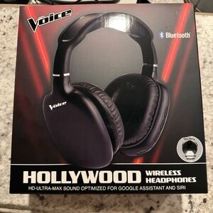 The Voice Hollywood Wireless Headphones